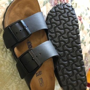 Brand new Birkenstock Arizona style sandals!